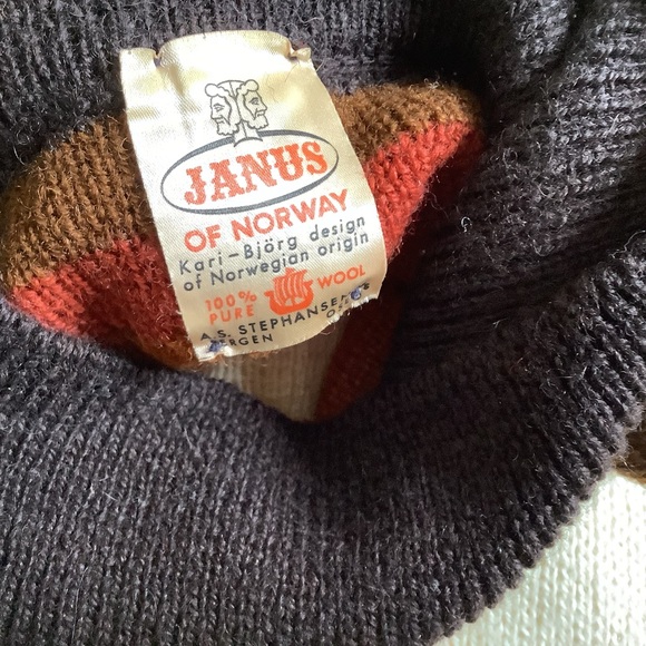 Vintage Wool Janus Sweater Kari-Bjorg Design Flawed - Picture 8 of 10